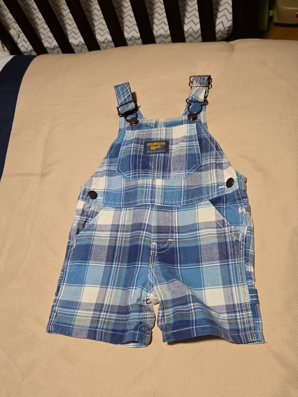OshKosh B'gosh Blue Plaid Shortalls Size 9 Month